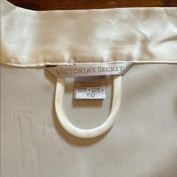 Victoria's Secret White Satin Bride Robe - Picture 2 of 3